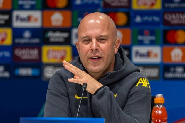 Football - UEFA Champions League - League Phase - PSV Eindhoven v Liverpool FC - MD-1 EINDHOVEN, NETHERLANDS - Tuesday, January 28, 2025: Liverpool s head coach Arne Slot during a press conference, PK, Pressekonferenz at Philips Stadium ahead of the UEFA Champions League Matchday 8 game between PSV Eindhoven and Liverpool FC. (Photo by David Rawcliffe Propaganda) EINDHOVEN Philips Stadium NORTH BRABANT NETHERLANDS  Copyright: xDavidxRawcliffex P2025-01-28-PSV_Liverpool_MD-1-45