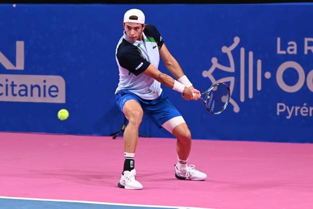 TENNIS : Open Sud de France ATP, Tennis Herren 250 - 28 01 2025 MONTPELLIER, FRANCE - JANVIER 28 : WC Arthur CAZAUX (FRA) - Stan WAWRINKA (SUI) vs. Tallon GRIEKSPOOR (NED) - Bart STEVENS (NED) lors du tournoi Open Sud de France ATP 250 a Montpellier le 29 janvier 2025. France  Copyright: xValentinaxClaretx