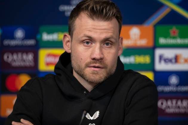 Club Brugge Training and press conference, PK, Pressekonferenz - UEFA Champions League 2024 25 League Phase MD8 Simon Mignolet 22 (GK) of Club Brugge participates in Club Brugge s press conference at the Etihad Stadium in Manchester, on January 27, 2025, before their UEFA Champions League 2024 25 League Phase MD8 match against Manchester City. Manchester Manchester United, ManU Kingdom  Copyright: xMIxNewsx originalFilename:fletcher-clubbrug250128_np4Mf.jpg