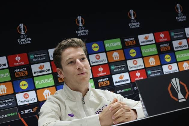 Anderlecht s Yari Verschaeren pictured during a press conference, PK, Pressekonferenz of Belgian soccer team RSC Anderlecht, Wednesday 29 January 2025 in Brussels. Tomorrow, Anderlecht will play German Hoffenheim on day 8 8 of the group stage of the UEFA Europa League tournament. VIRGINIExLEFOUR  x111387114x