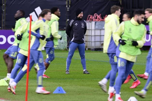 AMSTERDAM - Coach Francesco Farioli of Ajax during MD-1 training ahead of the match against Galatasaray at the Johan Cruijff ArenA on Jan. 29, 2025 in Amsterdam, Netherlands. ANP OLAF KRAAK UEFA Europa Europa League 2024 25 xVIxANPxSportx xxANPxIVx 518634329 originalFilename: 518634329.jpg