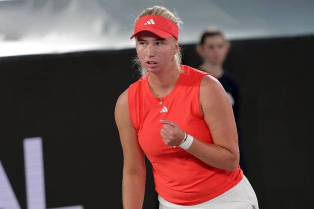 TENNIS - WTA, Tennis Damen Upper Austria Ladies Linz LINZ,AUSTRIA,29.JAN.25 - TENNIS - WTA Tour, Upper Austria Ladies Linz. Image shows the rejoicing of Clara Tauson (DEN).  GEPAxpictures xWalterxLuger
