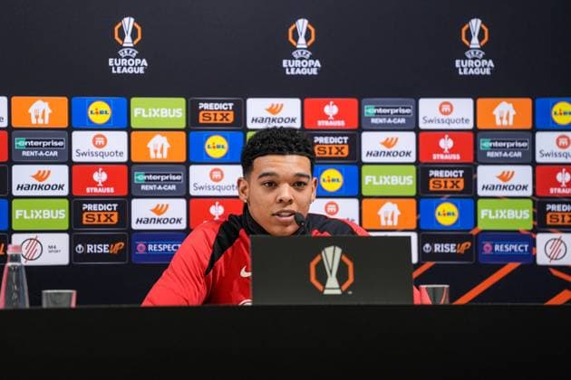 2025-01-29 Ferencvaros v AZ Alkmaar - UEFA Europa League BUDAPEST, HUNGARY - JANUARY 29: Goalkeeper Rome-Jayden Owuso-Oduro of AZ during a press conference, PK, Pressekonferenz before the UEFA Europa League match between Ferencvaros and AZ Alkmaar at Ferencvaros Stadion on January 29, 2025 in Budapest, Hungary. Budapest Ferencvaros Stadion Hungary Content not available for redistribution in The Netherlands directly or indirectly through any third parties. Copyright: xEdxvanxdexPolx