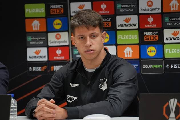 Europa League, RSC Anderlecht vsTSG 1899 Hoffenheim 29.01.2025, Lotto Park, Anderlecht, Europa League, RSC Anderlecht vsTSG 1899 Hoffenheim , im Bild Pressekonferenz vor dem Europaleague Spiel Anderlecht gegen Hoffenheim mit Trainer Christian Ilzer (Hoffenheim) und Adam Hlozek (Hoffenheim). nordphotoxGmbHx xBratic nph00250