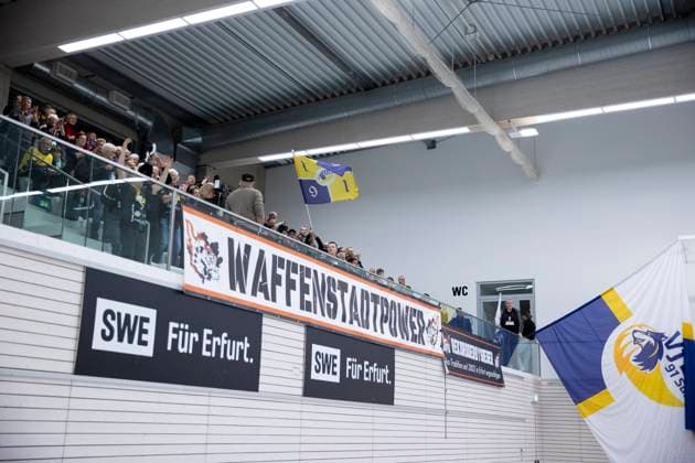 1 Volleyball Bundesliga Women Schwarz Weiss Erfurt vs VfB Suhl LOTTO Thüringen Erfurt 29 01 2025 VfB Suhl LOTTO Thüringen Fans 1 Volleyball Bundesliga Women Schwarz Weiss Erfurt vs VfB Suhl LOTTO Thüringen Riethsporthalle Erfurt 29 01 2025 Copyright: xBEAUTIFULxSPORTS Duehringx
