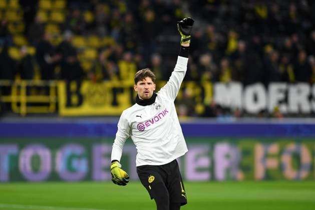 Goalkeeper Gregor Kobel Borussia Dortmund warming up during the UEFA Champions League 2024 25 League Phase MD8 match between Borussia Dortmund and FC Shakhtar Donetsk, SIGNAL IDUNA PARK on January 29, 2025 in Dortmund, Germany, Germany Photo by Ralf Treese DeFodi Images Goalkeeper Gregor Kobel Borussia Dortmund warms up during the UEFA Champions League 2024 25 League Phase MD8 match between Borussia Dortmund and FC Shakhtar Donetsk at Signal Iduna Park on January 29, 2025 in Dortmund, Germany Photo by Ralf Treese DeFodi Images Defodi 521 BVBDON20250129 001 Defodi-521