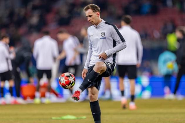 SOCCER - UEFA CL, Sturm vs RB Leipzig KLAGENFURT,AUSTRIA,29.JAN.25 - SOCCER - UEFA Champions League, SK Sturm Graz vs RasenBallsport Leipzig. Image shows Lovro Zvonarek (Sturm) during warm-up.  GEPAxpictures xMatthiasxTrinkl