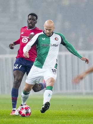 UEFA Champions League: Lille OSC v Feyenoord Lille - Mohamed Bayo of Lille OSC, Gernot Trauner of Feyenoord during the eight and final round of new format of the Champions League 2024 2025. The match is set between Lille OSC and Feyenoord at Stade Pierre-Mauroy on 29 January 2025 in Lille, France. Copyright: xYannickxVerhoevenx