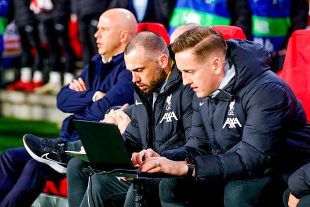 EINDHOVEN, 29-01-2025, Philips Stadium, UEFA Champions League season 2024 25, match between PSV and Liverpool FC, Liverpool FC assistant coach John Heitinga PSV - Liverpool  x27612568x Copyright:
