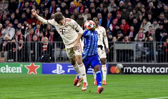 29 01 2025, xemx, Football UEFA Champions League, FC Bayern Muenchen Slovan Bratislava v l Thomas Mueller FC Bayern Muenchen Goal scored, erziehlt das Tor zum 1 0 DFL DFB REGULATIONS PROHIBIT ANY USE OF PHOTOGRAPHS as IMAGE SEQUENCES and or QUASI VIDEO Muenchen