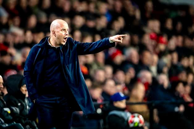 Liverpool FC trainer Arne Slot during the match PSV Liverpool at the Philips stadium for the Champions League League phase Matchday 8 season 2024 2025 in EINDHOVEN, Netherlands on 29 january 2025, photo by Marcel van Dorst EYE4images DeFodi Images Defodi 746 211571 Defodi-746