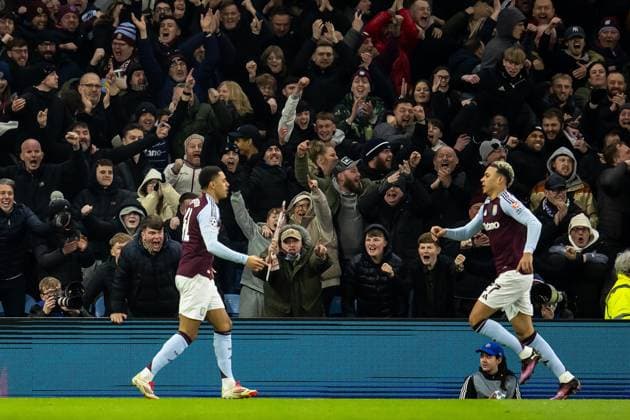 Aston Villa v Celtic Champions League 29 01 2025. GOAL scores 1-0 Aston Villa midfielder Morgan Rogers (27) scores and celebrates with team mates during the Champions League match between Aston Villa and Celtic at Villa Park, Birmingham, England on 29 January 2025. Birmingham Villa Park West Midlands England Editorial use only , Copyright: xManjitxNarotrax PSI-21358-0009