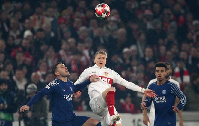Hernandez - Führich , Champions League , VfB Stuttgart-PSG Paris Saint Germain , Fußball , in der MHP Arena , Stuttgart , Baden-Württemberg , Deutschland . Januar 29, 2025 . Photo by: Davide Elias Ipa Photo Pressefoto DENL Copyright: xDavidexEliasx