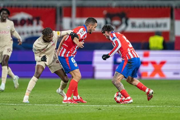 Hendry Blank in a battle during UEFA Champions league match, Red Bull Salzburg - Atletico Madrid , 29. january 2025, Red Bull Arena, Salzburg, Austria Copyright: xMICHALxFAJT,ZOSPORTU.SKx FAJ_0712