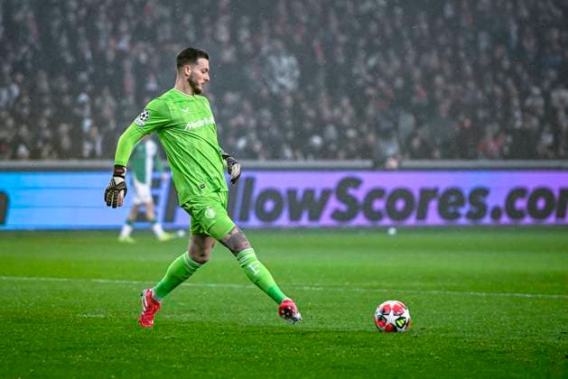 Feyenoord Rotterdam goalkeeper Justin Bijlow, during the match Lille Feyenoord at the Stade Pierre Mauroy for the UEFA Champions League League phase Matchday 8 season 2024 2025 in LILLE, France on 29 januari 2025, photo by Stefan Koops EYE4images DeFodi Images Defodi 746 211577 Defodi-746