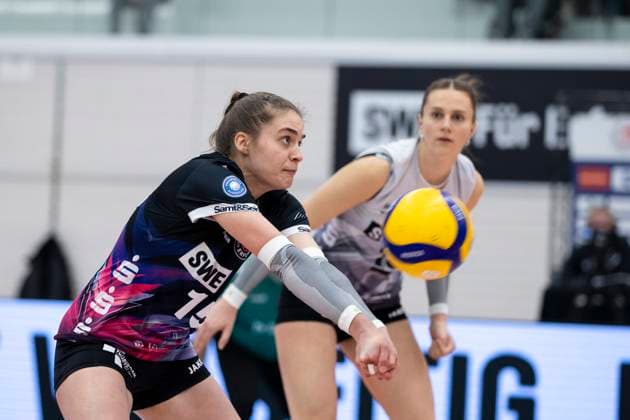 1 Volleyball Bundesliga Women Schwarz Weiss Erfurt vs VfB Suhl LOTTO Thüringen Erfurt 29 01 2025 Mia Mercedes Kettner 15 Schwarz Weiss Erfurt 1 Volleyball Bundesliga Women Schwarz Weiss Erfurt vs VfB Suhl LOTTO Thüringen Riethsporthalle Erfurt 29 01 2025 Copyright: xBEAUTIFULxSPORTS Duehringx