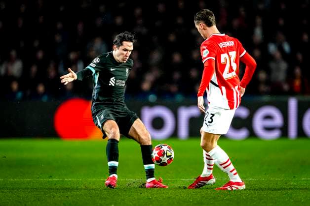 Liverpool FC midfielder Frederico Chiesa, PSV Eindhoven midfielder Joey Veerman during the match PSV Liverpool at the Philips stadium for the Champions League League phase Matchday 8 season 2024 2025 in EINDHOVEN, Netherlands on 29 january 2025, photo by Marcel van Dorst EYE4images DeFodi Images Defodi 746 211584 Defodi-746