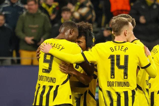Dortmund, Germany 29 January 2025 Champions League 2024 2025 Borussia Dortmund vs Shakhtar Donetsk In the picture from left scorer Serhou Guirassy BVB scores the goal for 1 0 and cheers with Karim Adeyemi BVB Signal Iduna Park North Rhine-Westphalia Copyright: xFotostandx xFantinix