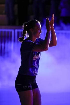 Wiesbaden, Deutschland 29. Januar 2025: 1. VBL - Frauen - 2024 2025 - VC Wiesbaden vs. Ladies in Black Aachen Im Bild: Tanja Grosser (VC Wiesbaden, 4), Halle am Platz der deutschen Einheit Berlin Copyright: xFotostandx xUlrichxScherbaumx