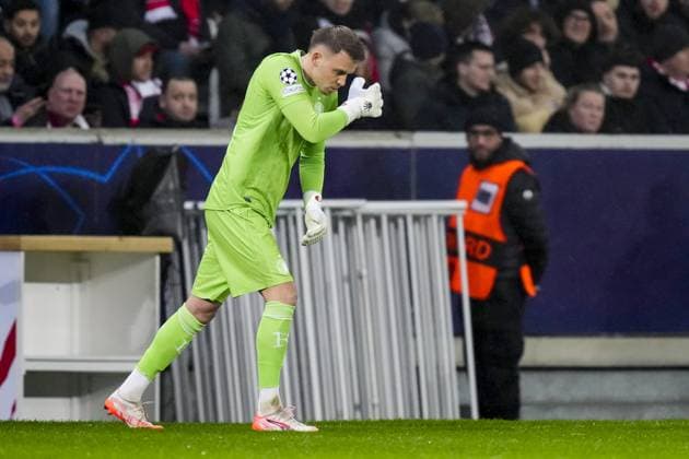 UEFA Champions League: Lille OSC v Feyenoord Lille - Feyenoord keeper Timon Wellenreuther during the eight and final round of new format of the Champions League 2024 2025. The match is set between Lille OSC and Feyenoord at Stade Pierre-Mauroy on 29 January 2025 in Lille, France. Copyright: xYannickxVerhoevenx