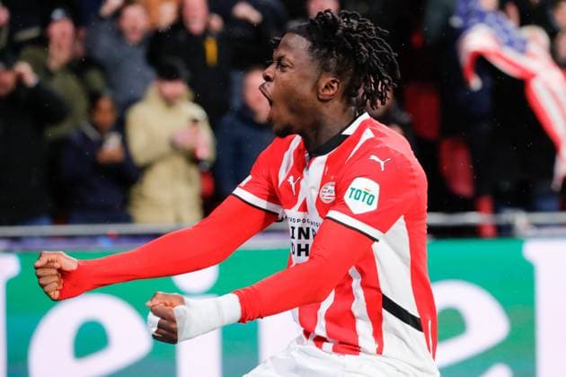 EINDHOVEN, 29-01-2025, Philips Stadium, UEFA Champions League season 2024 25, match between PSV and Liverpool FC, PSV player Johan Bakayoko scores the 1-1 PSV - Liverpool  x27613394x Copyright: