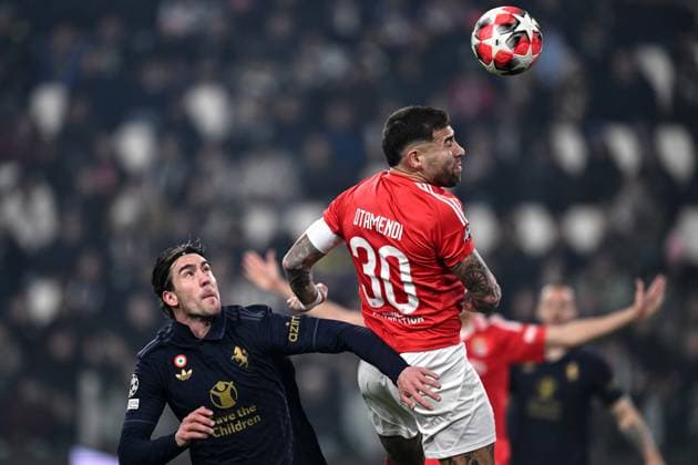Db Torino 29 01 2025 - Champions League Juventus-Benfica foto Daniele Buffa Image nella foto: Dusan Vlahovic-Nicolas Otamendi 