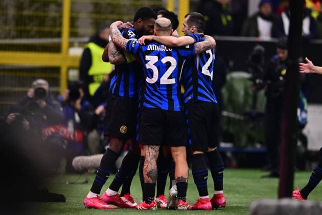 FC Internazionale Milano v AS Monaco - UEFA Champions League 2024 25 League Phase MD8 Lautaro Martinez of Inter Milan celebrates after scoring his team s first goal during the UEFA Champions League 2024 25 League Phase MD8 match between Inter Milan and AS Monaco at San Siro Stadium in Milan, Italy, on January 29, 2025. Milan Lombardy Italy  Copyright: xAndreaxDiodatox originalFilename:diodato-intermil250129_npiHy.jpg