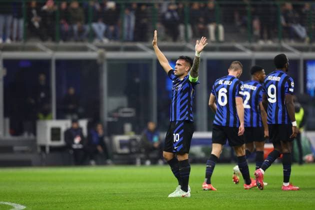 January 29, 2025, Milan, Lombardy, Italy: LAUTARO MARTINEZ 10 of INTER celebrates scoring his side s second goal on Matchday 8 of 8 in the Group Stage of the UEFA Champions League 2024 2025 between INTER MILAN and AS MONACO at San Siro in Milan, Italy Milan Italy - ZUMAc179 20250129_zep_c179_077 Copyright: xMickaelxChavetx