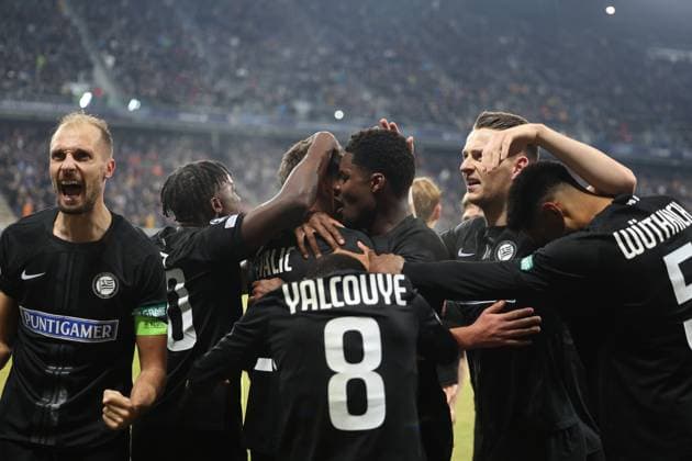 SOCCER - UEFA CL, Sturm vs RB Leipzig KLAGENFURT,AUSTRIA,29.JAN.25 - SOCCER - UEFA Champions League, SK Sturm Graz vs RasenBallsport Leipzig. Image shows the rejoicing of Sturm.  GEPAxpictures xChrisxBauer