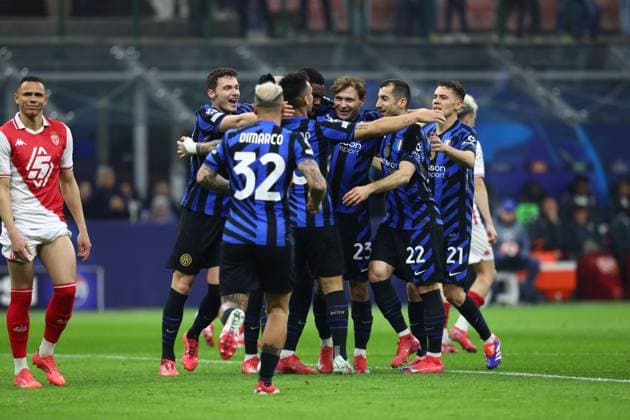 January 29, 2025, Milan, Lombardy, Italy: LAUTARO MARTINEZ 10 of INTER celebrates scoring his side s second goal on Matchday 8 of 8 in the Group Stage of the UEFA Champions League 2024 2025 between INTER MILAN and AS MONACO at San Siro in Milan, Italy Milan Italy - ZUMAc179 20250129_zep_c179_084 Copyright: xMickaelxChavetx