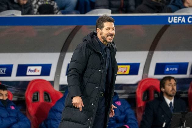 SOCCER - UEFA CL, RBS vs Atletico SALZBURG,AUSTRIA,29.JAN.25 - SOCCER - UEFA Champions League, Red Bull Salzburg vs Atletico Madrid. Image shows Diego Simeone (Atletico).  GEPAxpictures xWolfgangxKofler