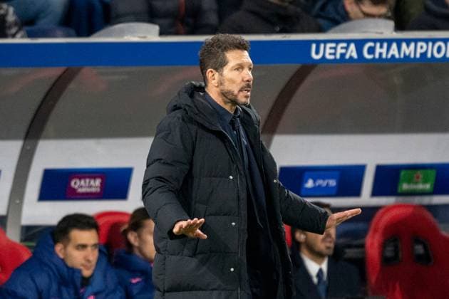 SOCCER - UEFA CL, RBS vs Atletico SALZBURG,AUSTRIA,29.JAN.25 - SOCCER - UEFA Champions League, Red Bull Salzburg vs Atletico Madrid. Image shows Diego Simeone (Atletico).  GEPAxpictures xWolfgangxKofler
