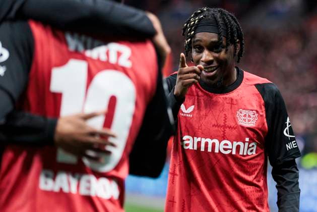 UEFA Champions League, Bayer Leverkusen Sparta Prague, 29 01 2025 Jeremie Frimpong Bayer 04 Leverkusen, 30 celebrates after Florian Wirtz gives Bayer 04 Leverkusen, 10 a 1-0 lead UEFA Champions League, Bayer Leverkusen Sparta Prague, Matchday 8, on 29 01 2025, BayArena, Leverkusen UEFA regulations prohibit any use of photographs as image sequences and or quasi video Copyright: xBEAUTIFULxSPORTS Meuselx