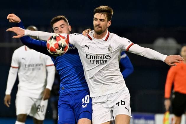 Zagreb, Croatia, January 29th 2024: Matteo Gabbia of Milan (R) in action against Martin Baturina of Dinamo Zagreb (L) during the UEFA Champions League, League phase, match between Dinamo Zagreb and Milan at Stadium Maksimir, Zagreb, Croatia. (Igor Kupljenik SPP) Copyright: xIgorxKupljenikx xSPPx spp-en-IgKuSp-IK3_2270
