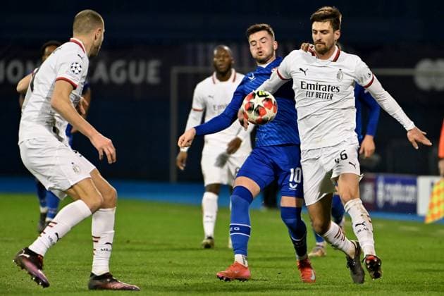 Zagreb, Croatia, January 29th 2024: Matteo Gabbia of Milan (R) in action against Martin Baturina of Dinamo Zagreb (2R) during the UEFA Champions League, League phase, match between Dinamo Zagreb and Milan at Stadium Maksimir, Zagreb, Croatia. (Igor Kupljenik SPP) Copyright: xIgorxKupljenikx xSPPx spp-en-IgKuSp-IK3_2271