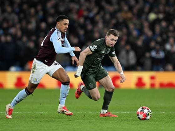 Birmingham, England, 29th January 2025. Aston Villa s Jacob Ramsey with Celtic s Alistair Johnston during the UEFA Champions League match at Villa Park, Birmingham. Picture credit should read: Cody Froggatt Sportimage EDITORIAL USE ONLY. No use with unauthorised audio, video, data, fixture lists, club league logos or live services. Online in-match use limited to 120 images, no video emulation. No use in betting, games or single club league player publications. SPI_063_CF_Aston_Villa_Celtic SPI-3641-0063