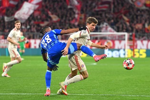 Cesar BLACKMAN Bratislava , action,duel against Thomas MUELLER MÜLLER,Bayern Muenchen soccer Champions League league phase, FC Bayern Muenchen SK Slovan Bratislava on 29 01 2025 , A L L I A N Z A R E N A