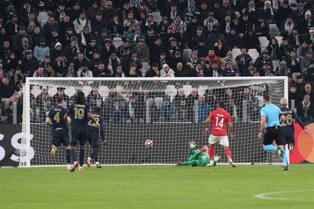 Vangelis Pavlidis (SL Benfica) scores the goal during Juventus FC vs SL Benfica, UEFA Champions League football match in Turin, Italy, January 29 2025  Copyright: xClaudioxBenedetto IPAxSportx xipa-agency.netx xx IPA_53440870 IPA_Agency_IPA53440870