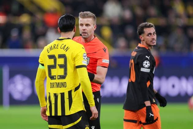 29 01 2025, UEFA Champions League, Matchday 8, Borussia Dortmund Shakhtar Donetsk, f l Emre Can Borussia Dortmund , Referee Glenn Nyberg SWE , Marlon Gomes Shakhtar Donetsk , Dortmund Signal Iduna Park NRW Germany xRHR PHOTO DEx Copyright: DennisxEwert RHR-FOTOx RHR-FOTO DE