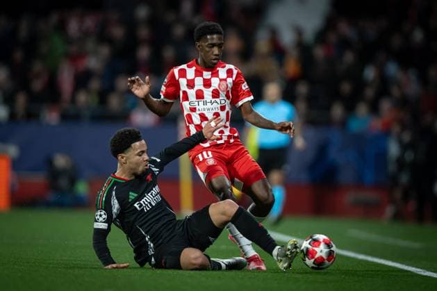 Yaser Asprilla Girona FC and Jakub Kiwior Arsenal FC battle for the ball during a UEFA Champions League match between Girona FC and Arsenal FC at Estadi Municipal de Montilivi in Girona, Girona, Spain, on January 29 2025 Photo by Felipe Mondino Copyright: x@FELIPExMONDINOx