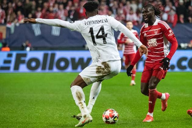 FOOTBALL: BREST vs REAL MADRID Baptiste AUTISSIER MAXPPP - Guingamp 29 01 2025 Baptiste AUTISSIER Maxppp Guingamp ; 29 01 2025 ; Mama Balde et Aurelien Tchouameni lors du match Brest vs Real Madrid comptant pour la 8e journee de la Ligue des Champions a Guingamp le 29 janvier 2025. Guingamp Guingamp Bretagne France  Copyright: xMAXPPPxBaptistexAUTISSIERx BAU202501299982 BAU202501299982