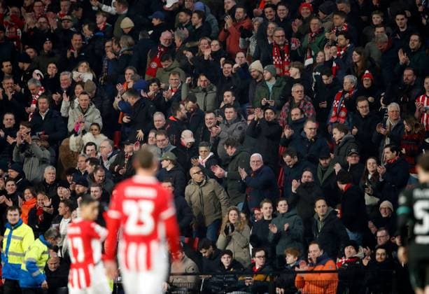 PSV Eindhoven fans PSV Eindhoven v Liverpool, UEFA Champions League, Group Stage, Football, Philips Stadion, Eindhoven, Netherlands - 29 Jan 2025 EDITORIAL USE ONLY No use with unauthorised audio, video, data, fixture lists, club league logos or live services. Online in-match use limited to 120 images, no video emulation. No use in betting, games or single club league player publications. Copyright: xBartxStoutjesdijk Shutterstockx 15122172ba