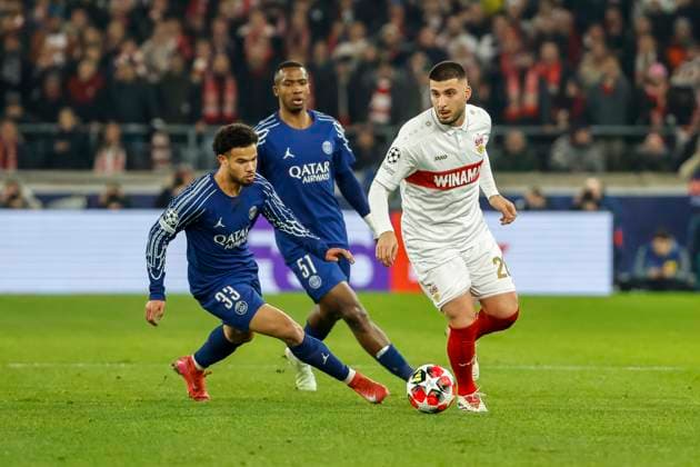 Warren Zaire-Emery (Paris St. Germain, 33), Willian Pacho (Paris St. Germain, 51) und Deniz Undav (VfB Stuttgart, 26) im Kampf um den Ball , Fussball, UEFA Champions League, 8. Spieltag, 2024 2025, VfB Stuttgart vs. Paris St. Germain, 29.01.2025, Arena Stuttgart, Stuttgart, Deutschland Stuttgart Arena Stuttgart Baden-Württemberg Deutschland Copyright: xGrantxHubbsx