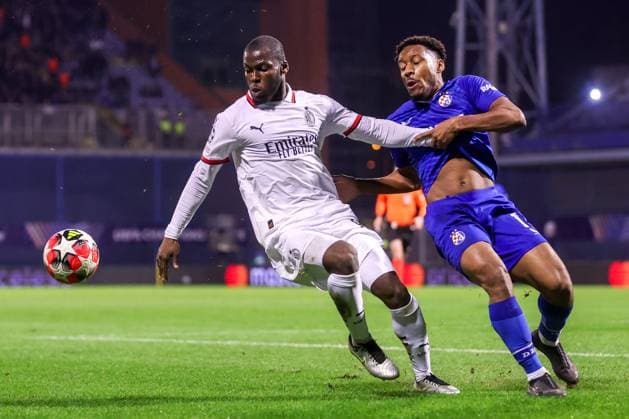 GNK Dinamo v AC Milan - UEFA Champions League 2024 25 League Phase MD8 Ronael Pierre-Gabriel of Dinamo Zagreb and Yunus Musah of AC Milan fights for the ball during the UEFA Champions League 2024 25 League Phase MD8 match between GNK Dinamo and AC Milan at Maksimir Stadium on January 29, 2025. in Zagreb, Croatia.  LukaxStanzl PIXSELL