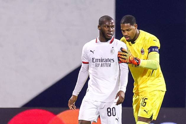 GNK Dinamo v AC Milan - UEFA Champions League 2024 25 League Phase MD8 Yunus Musah and Mike Maignan of AC Milan during the UEFA Champions League 2024 25 League Phase MD8 match between GNK Dinamo and AC Milan at Maksimir Stadium on January 29, 2025. in Zagreb, Croatia.  LukaxStanzl PIXSELL
