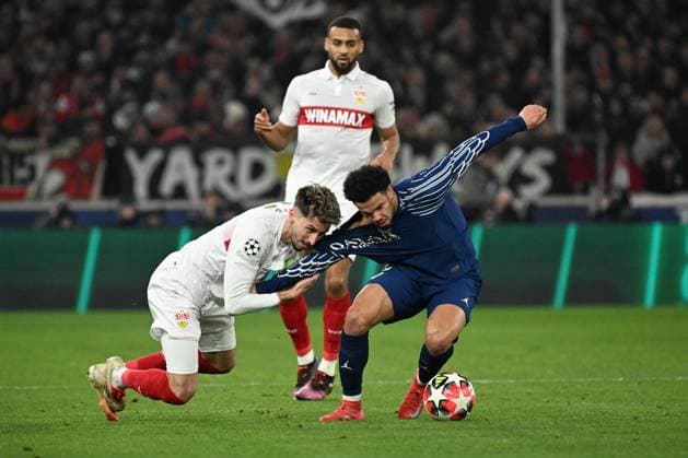 29 01 2025, xjhx, Football UEFA Champions League, VfB Stuttgart Paris St Germain v l Atakan Karazor VfB Stuttgart Warren Zaire Emery PSG Paris St Germain DFL DFB REGULATIONS PROHIBIT ANY USE OF PHOTOGRAPHS as IMAGE SEQUENCES and or QUASI VIDEO Stuttgart