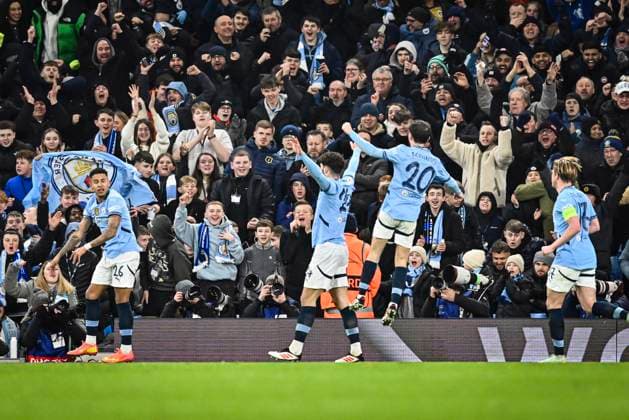 29th January 2025; Etihad Stadium, Manchester, England; UEFA Champions League Football, Manchester City versus Club Brugge; Manchester City celebrate an own goal scored by Joel Ordonez of Club Brugge in the 62nd minute for 2-1  ActionPlus12745112 GodfreyxPitt