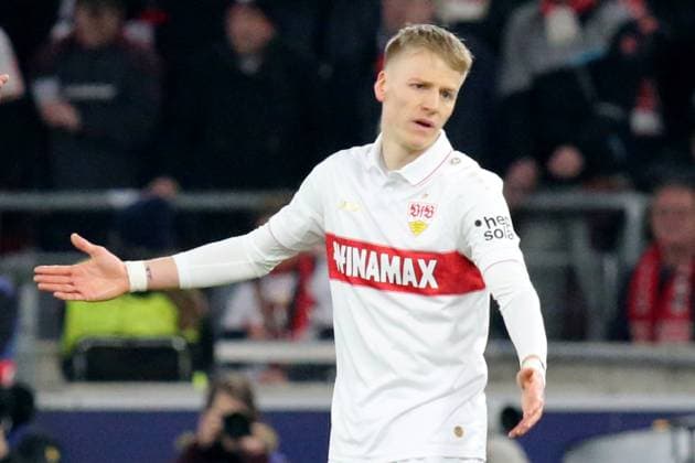 29 01 2025, xmohx, Football UEFA Champions League, VfB Stuttgart Paris St Germain v l Chris Führich VfB Stuttgart Disappointed, sad, frustrated DFL DFB REGULATIONS PROHIBIT ANY USE OF PHOTOGRAPHS as IMAGE SEQUENCES and or QUASI VIDEO Stuttgart