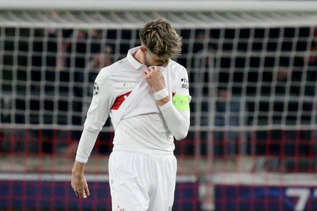 29 01 2025, xmohx, Football UEFA Champions League, VfB Stuttgart Paris St Germain v l Atakan Karazor VfB Stuttgart Disappointed, sad, frustrated DFL DFB REGULATIONS PROHIBIT ANY USE OF PHOTOGRAPHS as IMAGE SEQUENCES and or QUASI VIDEO Stuttgart