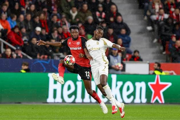Leverkusen, Germany, 29 01 25 Edmond Faycial Tapsoba Bayer 04 Leverkusen and Victor Olatunji AC Sparta Praha fighting for the ball during the Champions League group stage match between Bayer 04 Leverkusen and Sparta Prag at BayArena Leverkusen BayArena North Rhine Westphalia Germany Copyright: xBrauer-Fotoagenturx xAdrianxSchlx